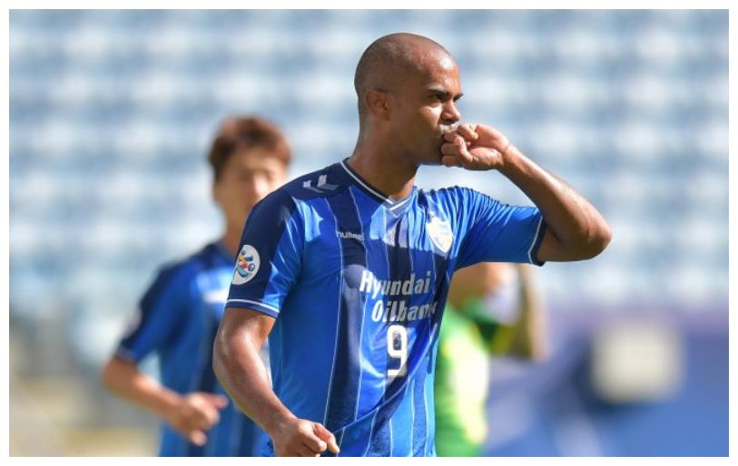 乐鱼官网-关于里程碑夜！克里夫兰骑士临场应变，亚冠转会期刷纪录，气氛紧张，训练强度明显提升的信息