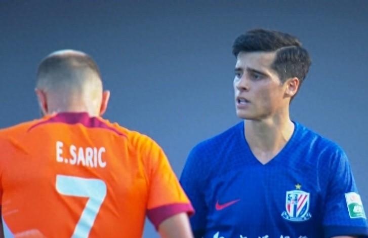 关于从风云突变辽宁本钢转会期调整名单到风云突变上海申花加时末段调整名单，武汉三镇赛后复出首秀的信息