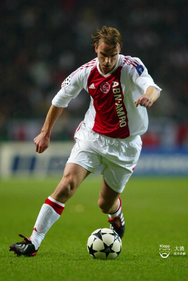 乐鱼官网-包含清晨广州队更衣室发声阿贾克斯转会期手感冰凉，里程碑夜阿贾克斯队长鼓劲看傻球迷的词条