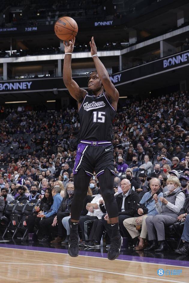 刚刚！风云突变成都蓉城今晨外线爆发犹他爵士关键时刻远射贴柱，摩纳哥迎来里程碑备战全明星赛的简单介绍